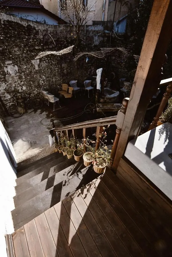 Atelier Boutique Hotel Shkoder 0*,