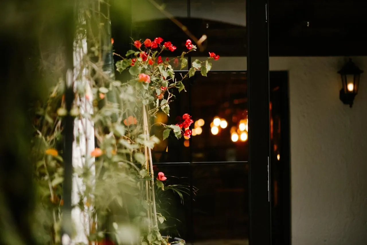 Atelier Boutique Hotel Shkoder 0*,